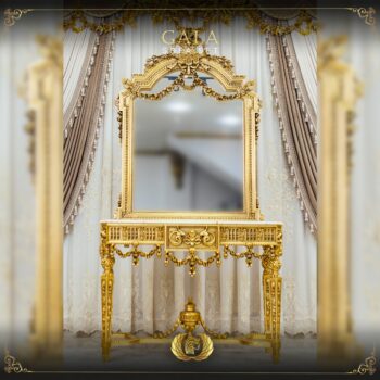 Gala Console table