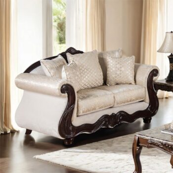 Huelva Loveseat – Classic Traditional Comfort with Elegant Detailing